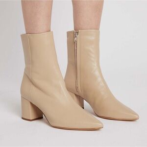 NWOT IRO Astyrd Women’s Beige Leather Booties Boots Size 36